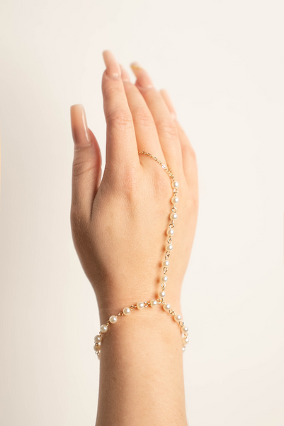 Ring Hand Bracelet - Pearl Classy